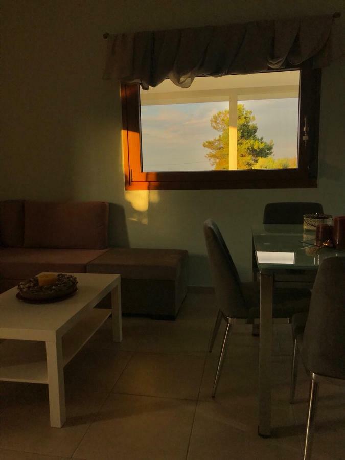 Villa A House By The Sea à Ormos Panagias Extérieur photo